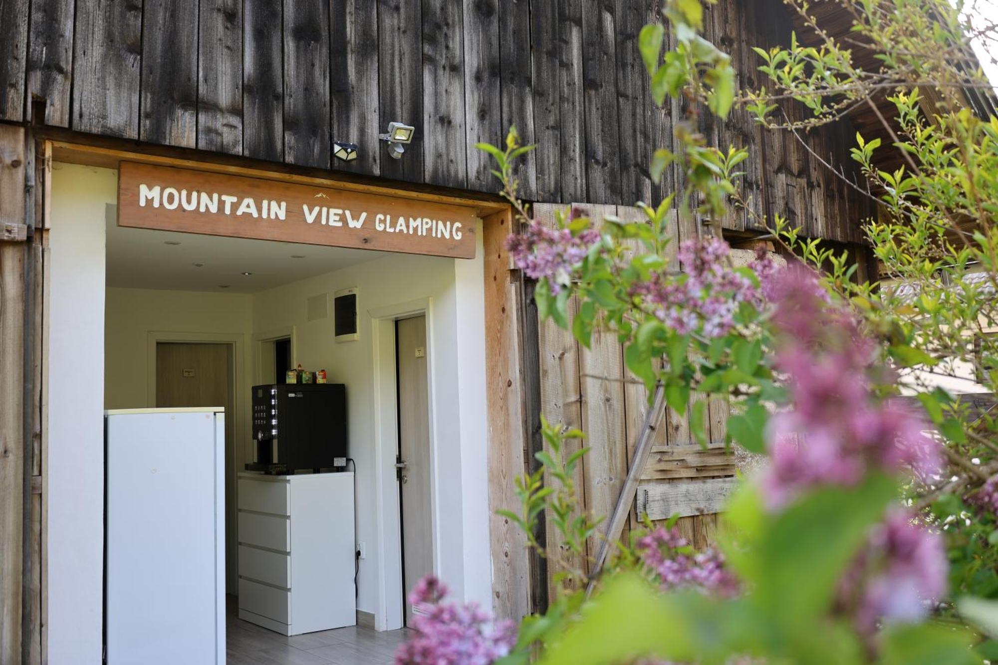 Вилла Mountain View Glamping Довье Экстерьер фото