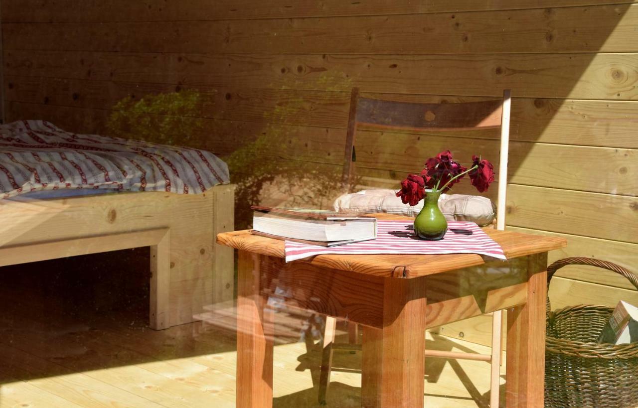 Вилла Mountain View Glamping Довье Экстерьер фото