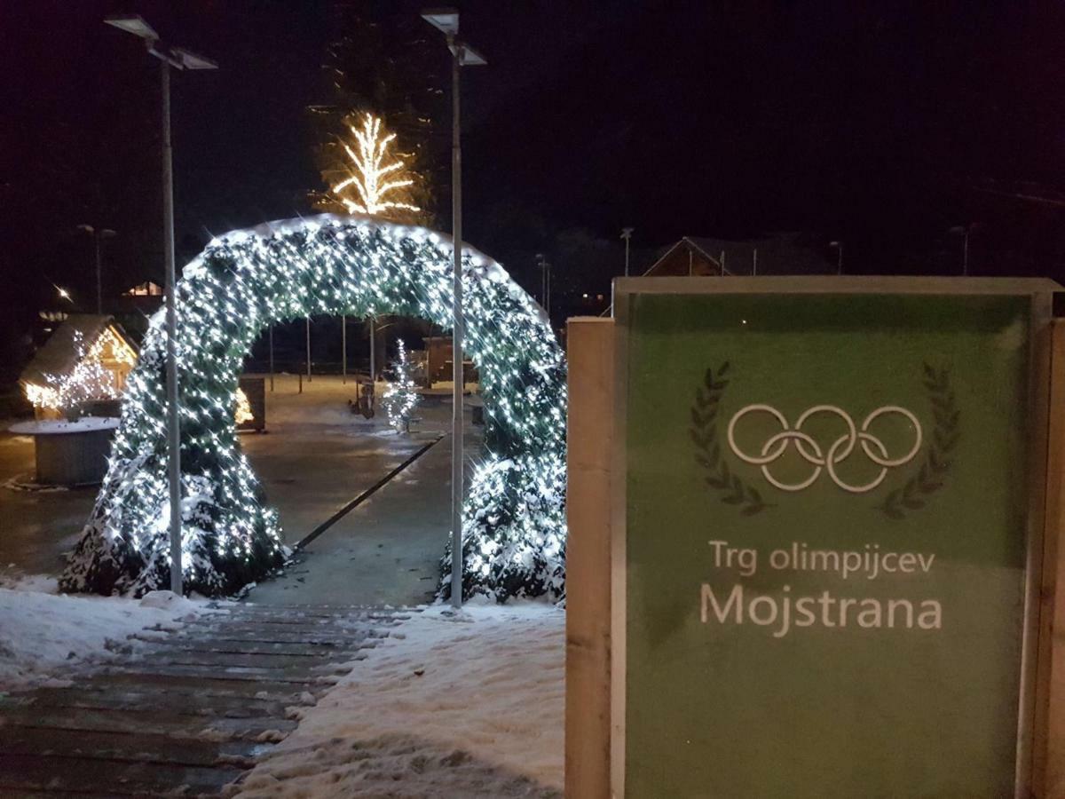 Вилла Mountain View Glamping Довье Экстерьер фото